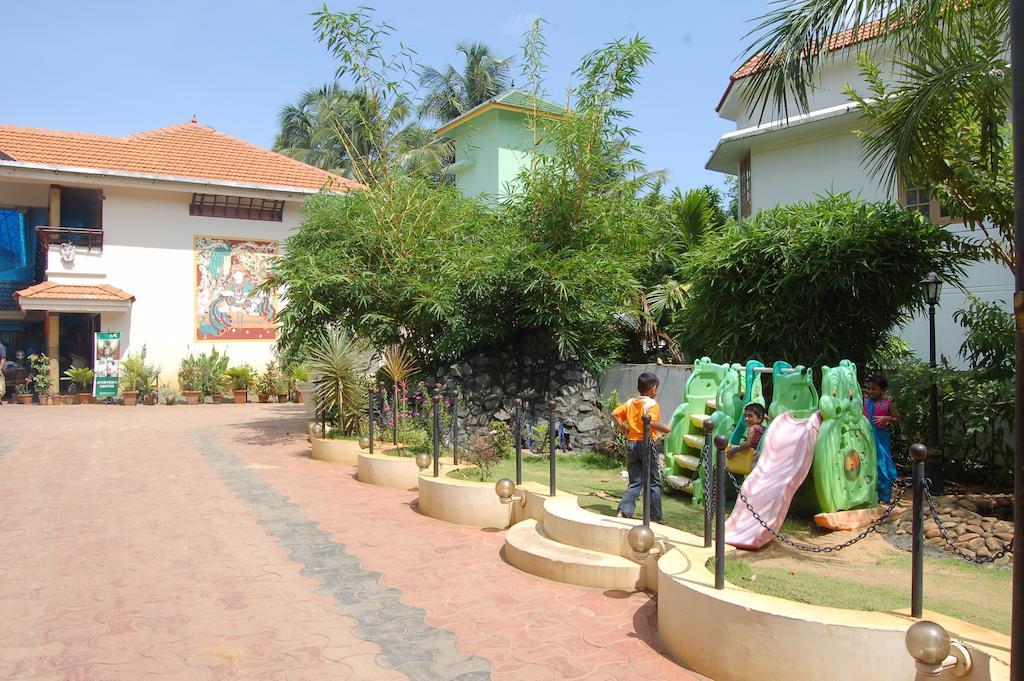Guruvayoor Resort Guruvāyūr Kültér fotó